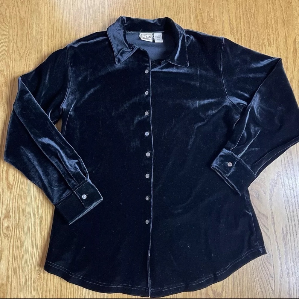 Woolrich Black Velour Button Down Shirt Women’s Size Large